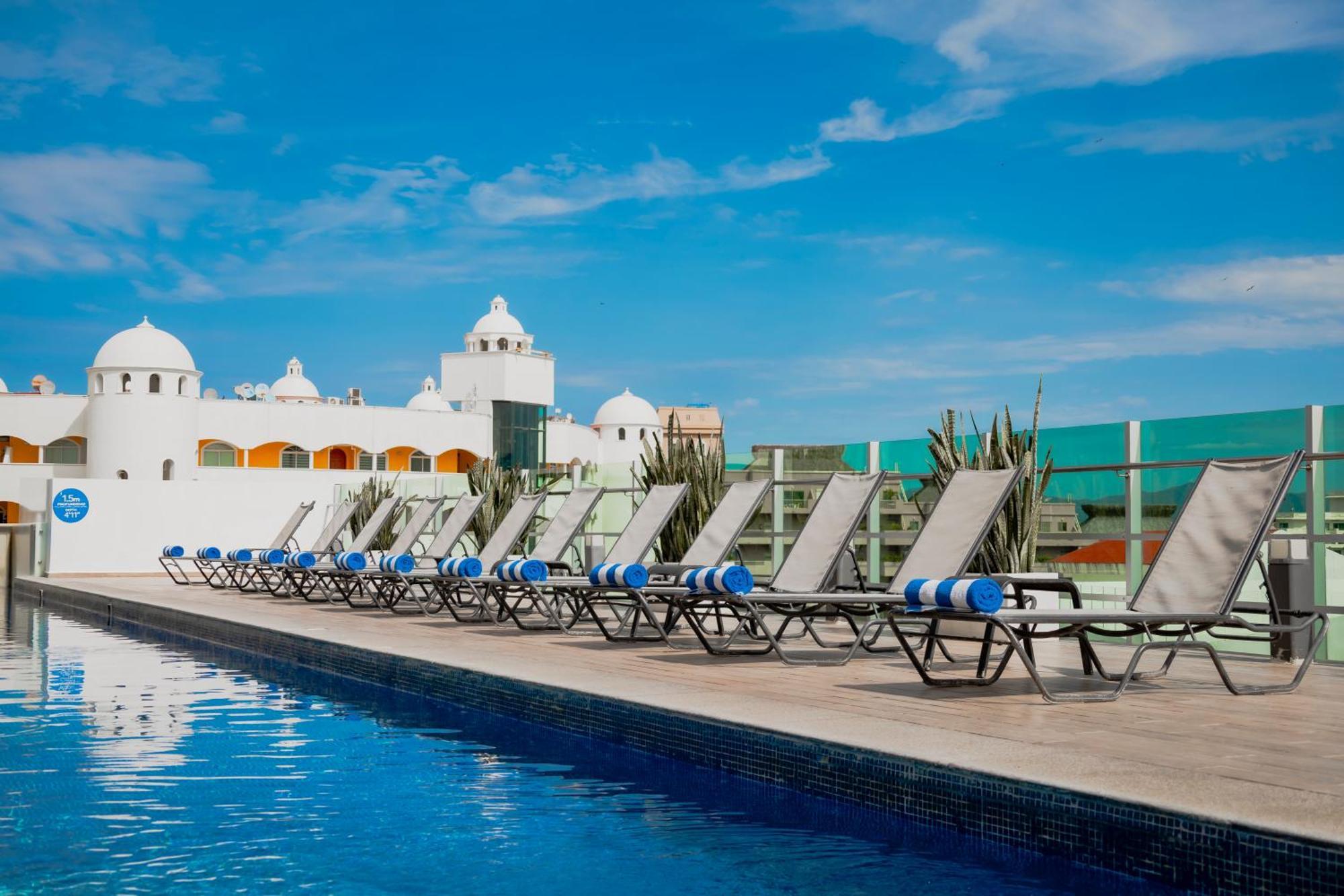 Hotel Villa Varadero Nuevo Vallarta Extérieur photo